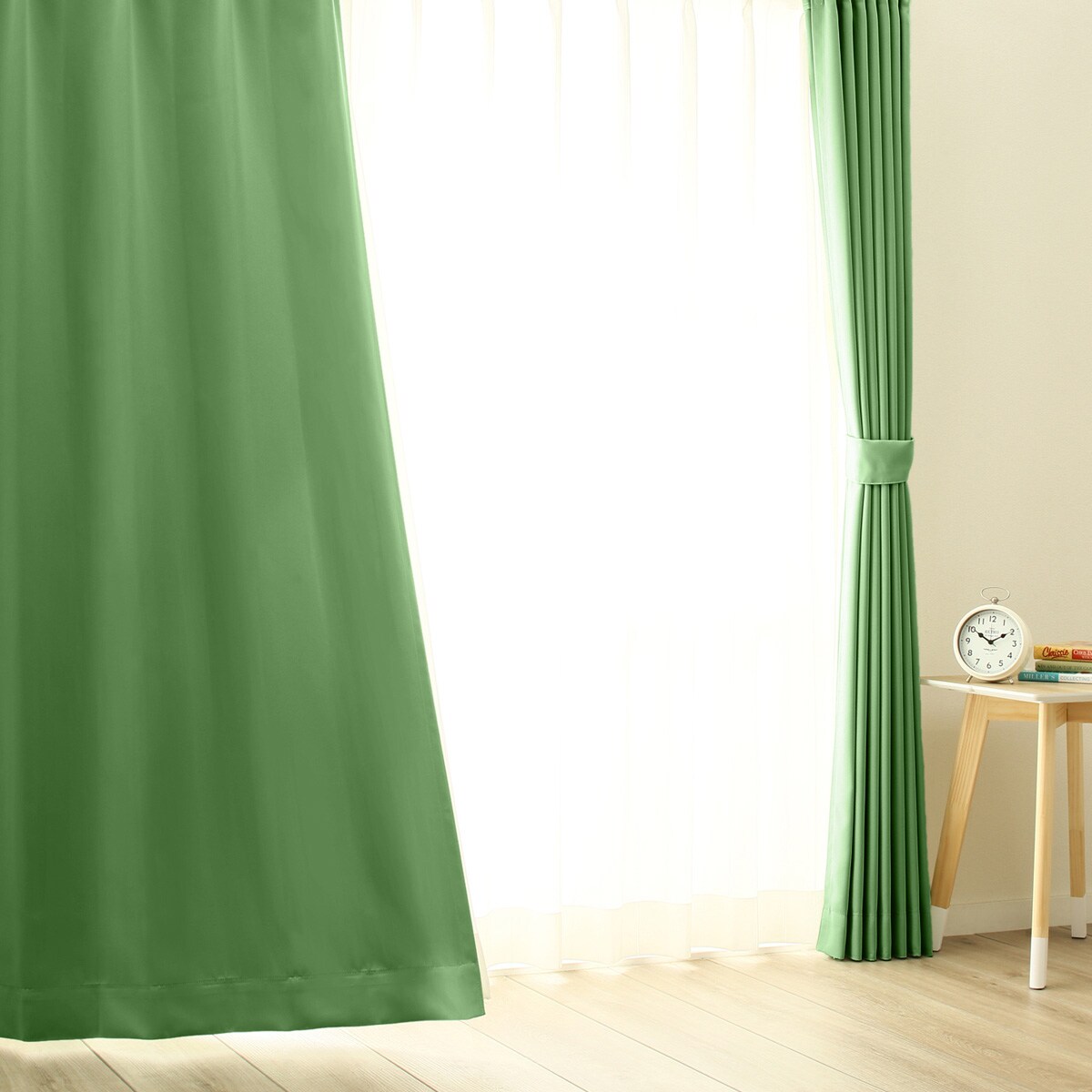 遮光1級・遮熱・防炎・156サイズ・44色カーテン グリーン（GN-13） 日本製 　メーカー直送・