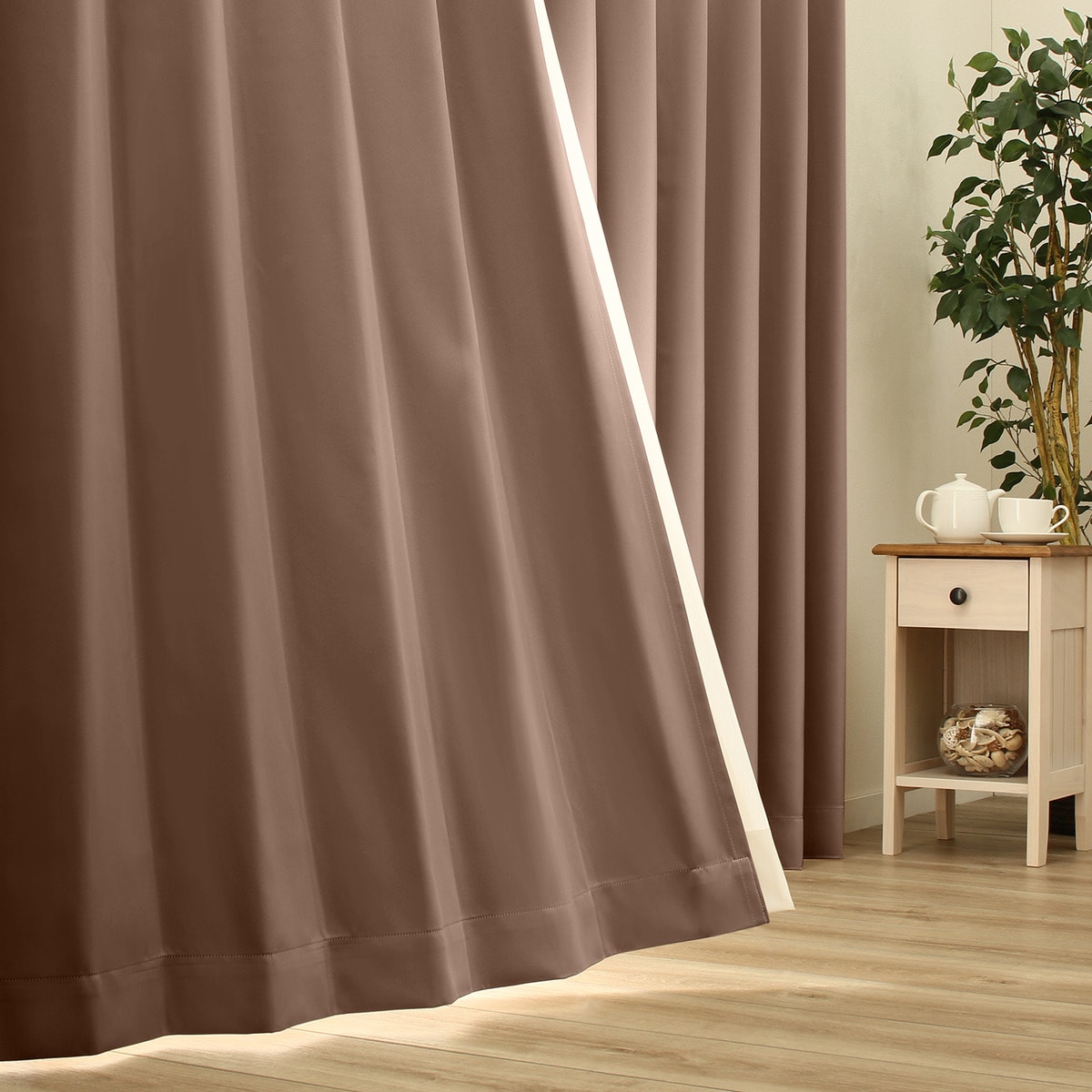 ニトリの遮光1級・遮熱・防炎・156サイズ・44色カーテン ブラウン（BR-4） 日本製 　メーカー直送・(カーテン・レース)