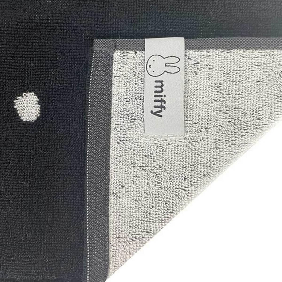 miffy　ブラックミッフィー　ミニタオル　25×25