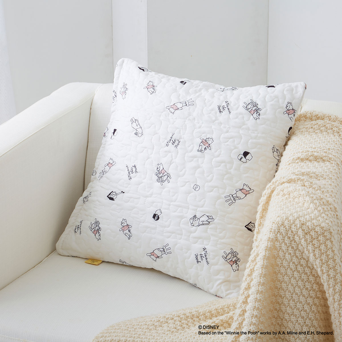 くまのプーさん イブル風 クッションカバー