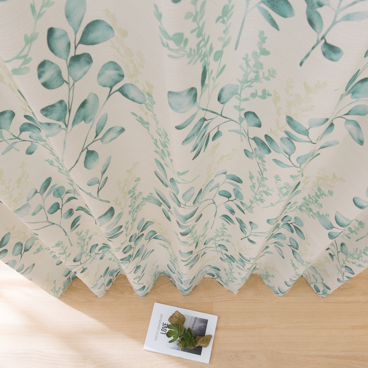 遮光・遮熱ドレープカーテン (DH60 グリーン)   デコホーム