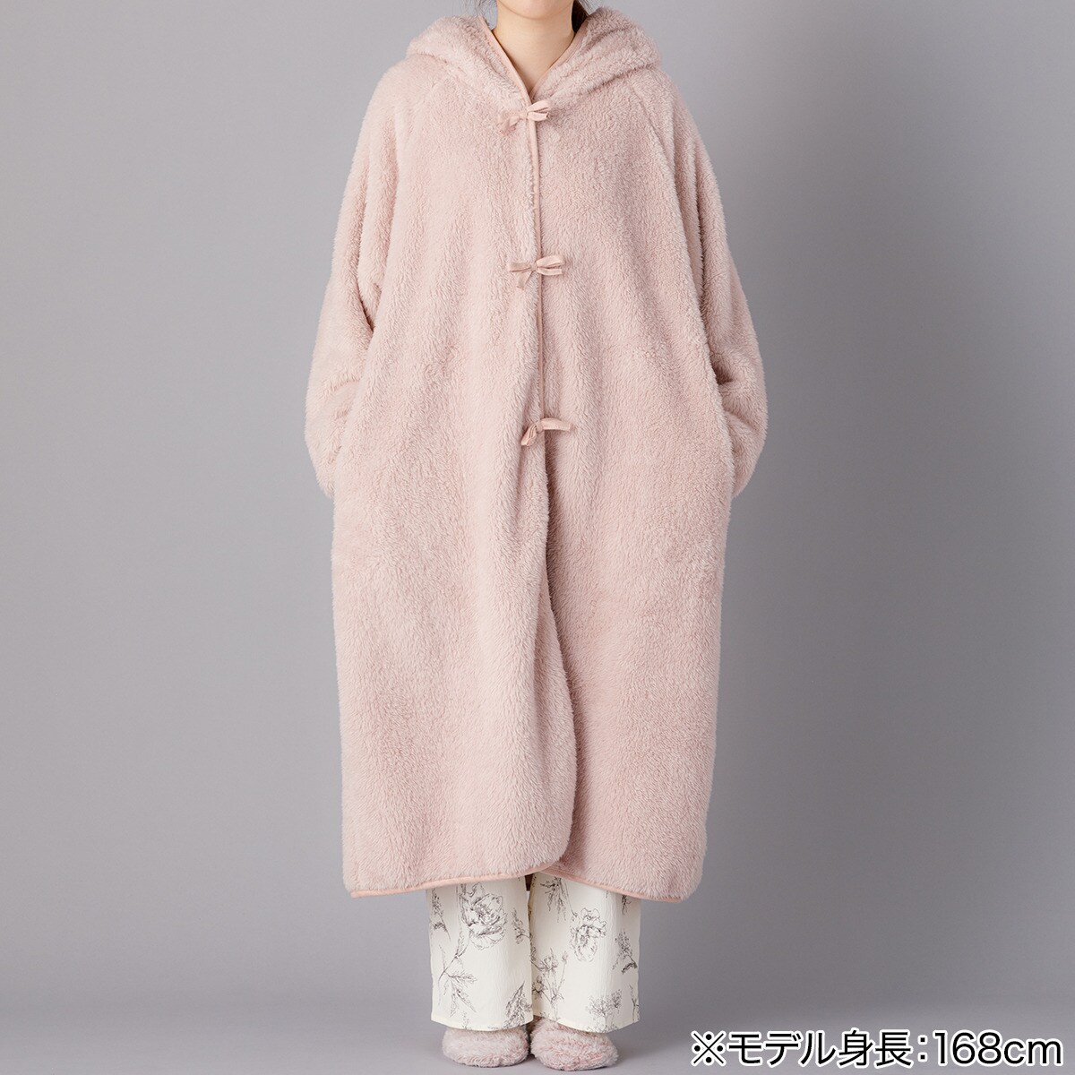 【デコホーム商品】着る毛布(Nウォーム フード付きRO KM11 105)   【1年保証】