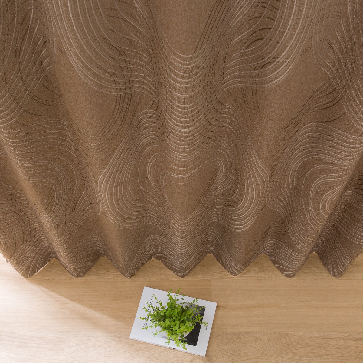 裏地付き 遮光1級・遮熱カーテン(RK001 ブラウン）