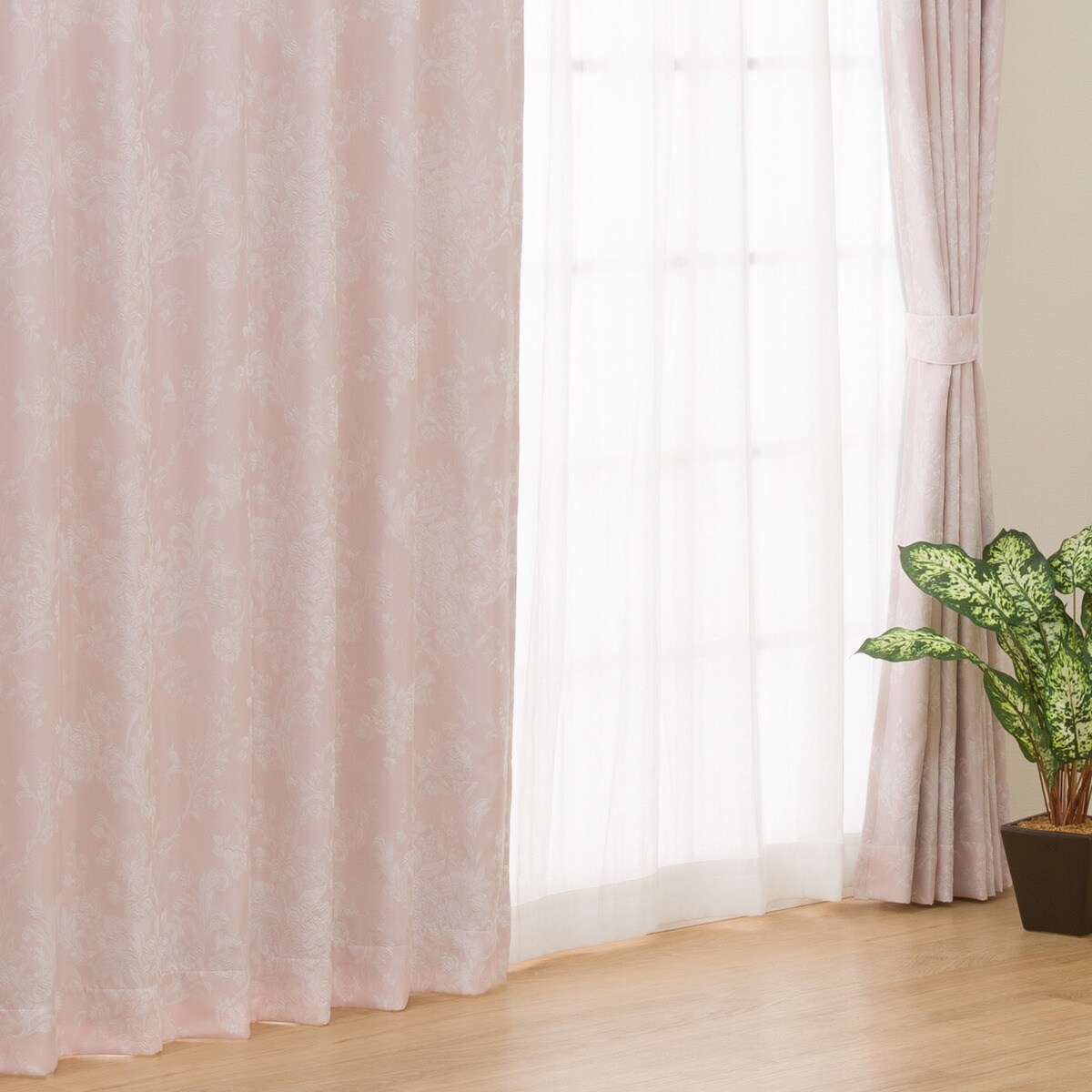 裏地付き 遮光2級・遮熱カーテン(RK005 ローズ）