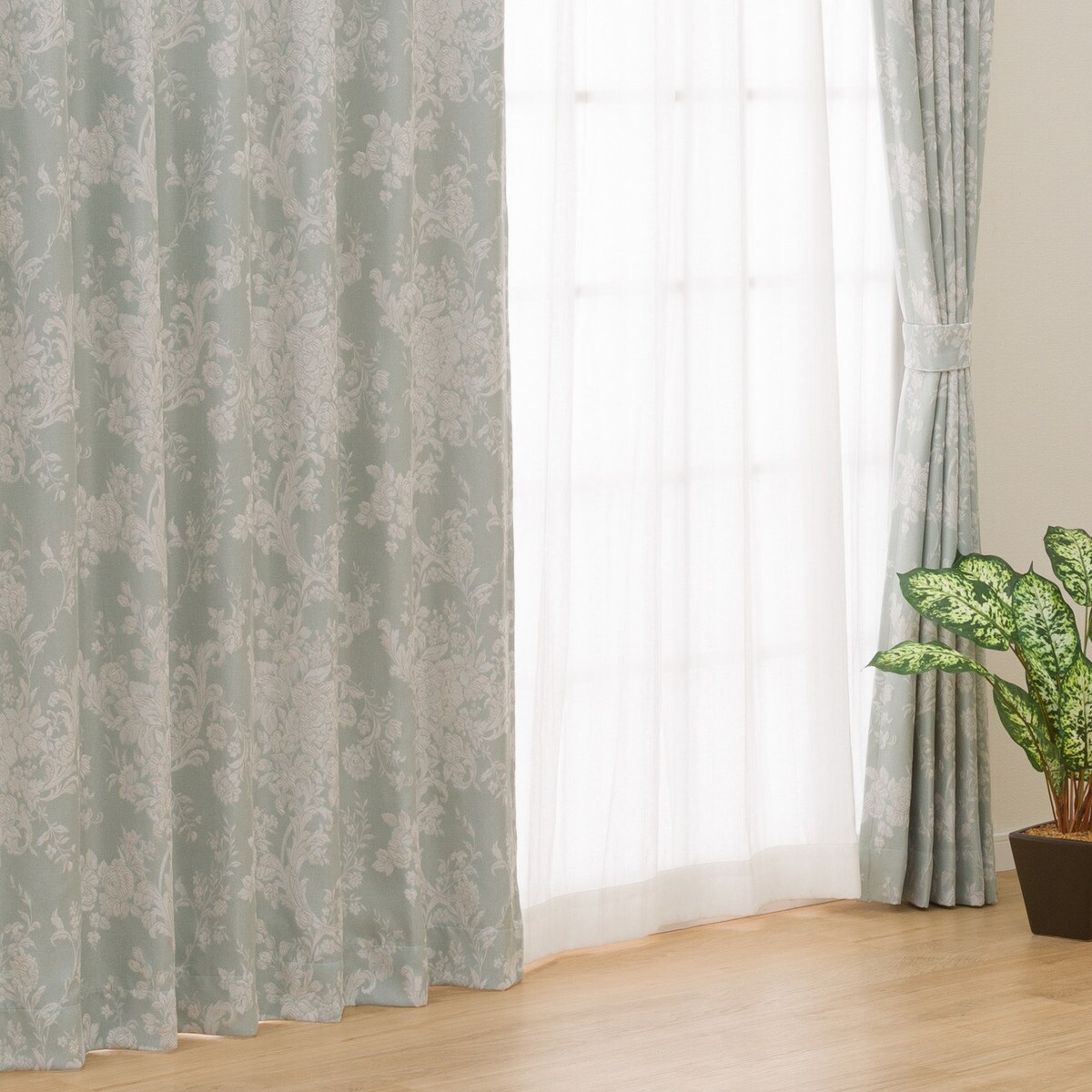 裏地付き 遮光2級・遮熱カーテン(RK005 グリーン）