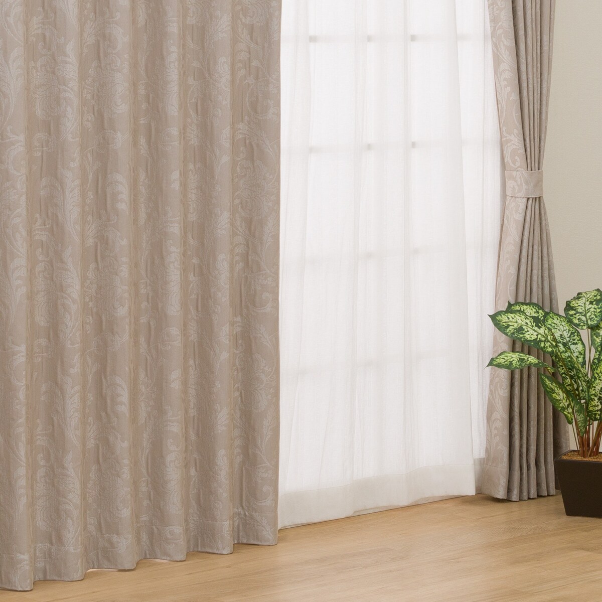 遮光2級・遮熱ジャカードカーテン(RK006 モカ)