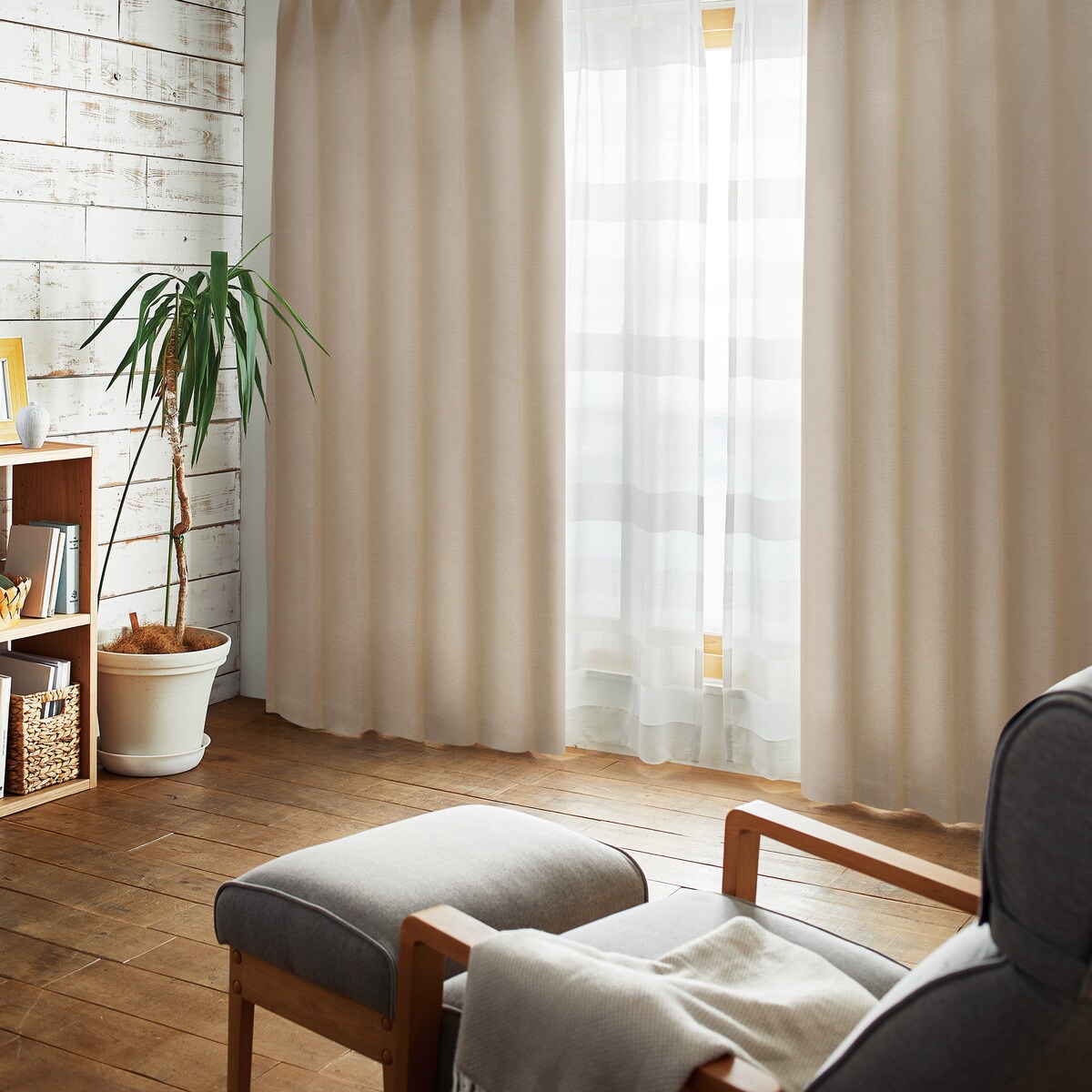 遮光2級・遮熱カーテン(PK020 ベージュ)