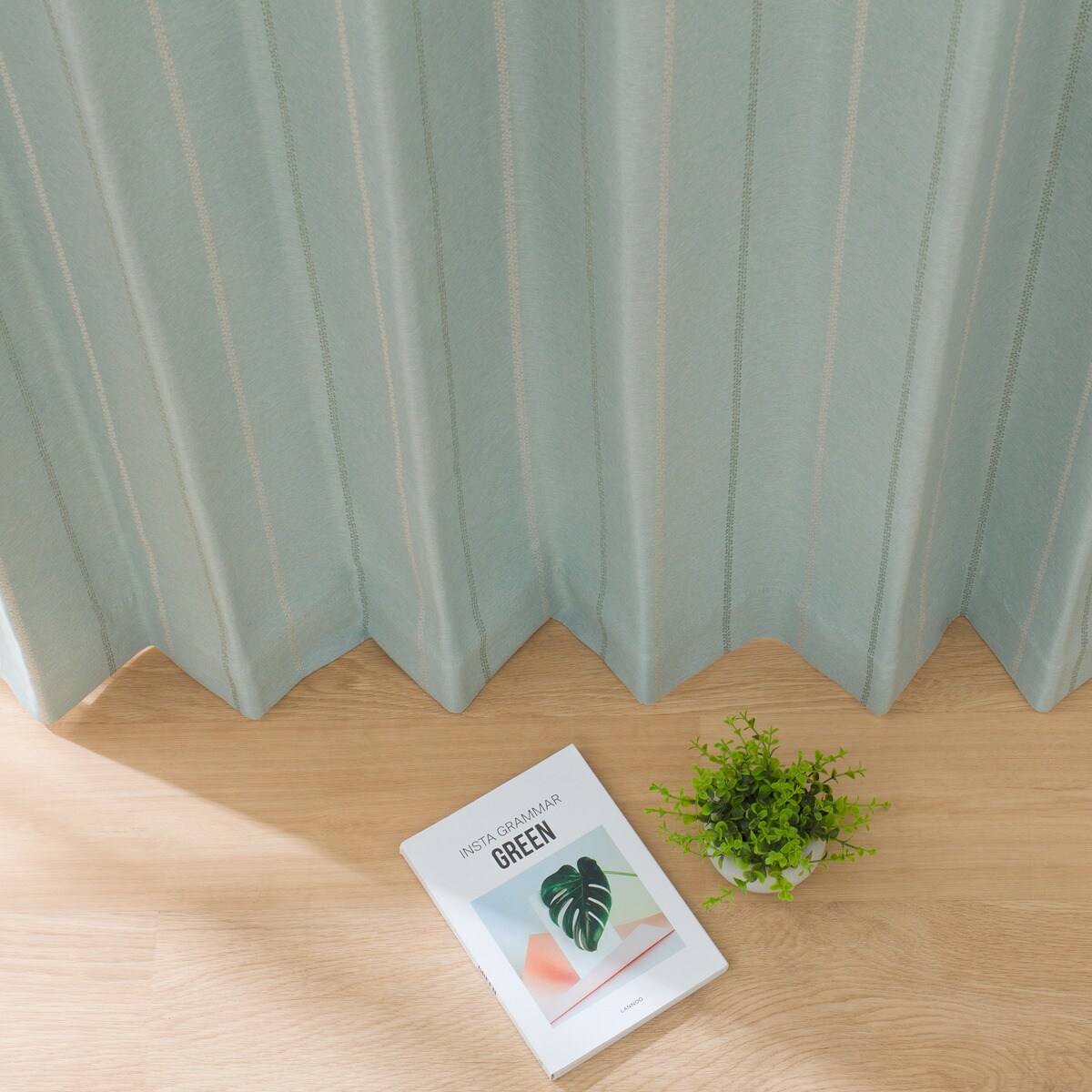 遮光2級カーテン(RD027 グリーン)