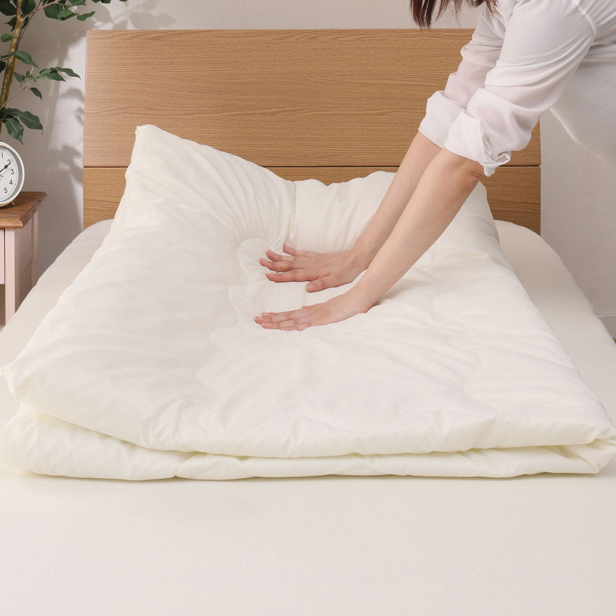 薄掛ふとん　クイーン(ポリエステル NT5 Q)   【1年保証】
