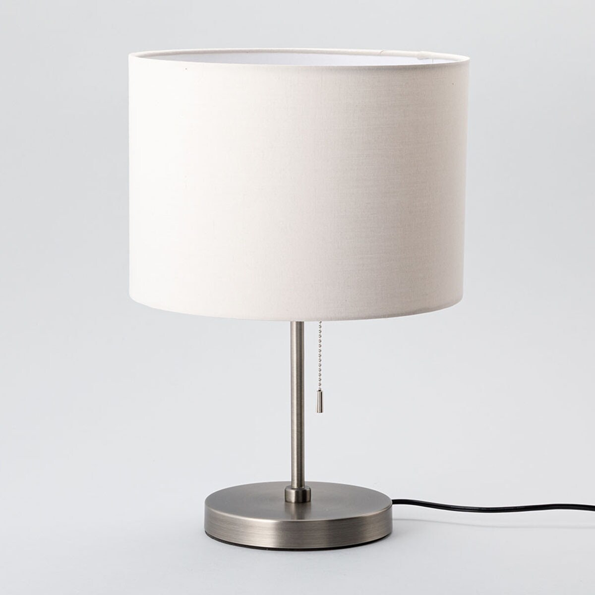 ファブリックシェードテーブルランプ ACM (Living in Comfort)