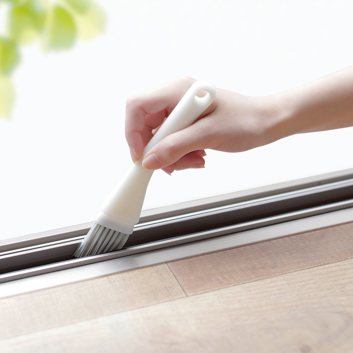 サッシブラシ・W