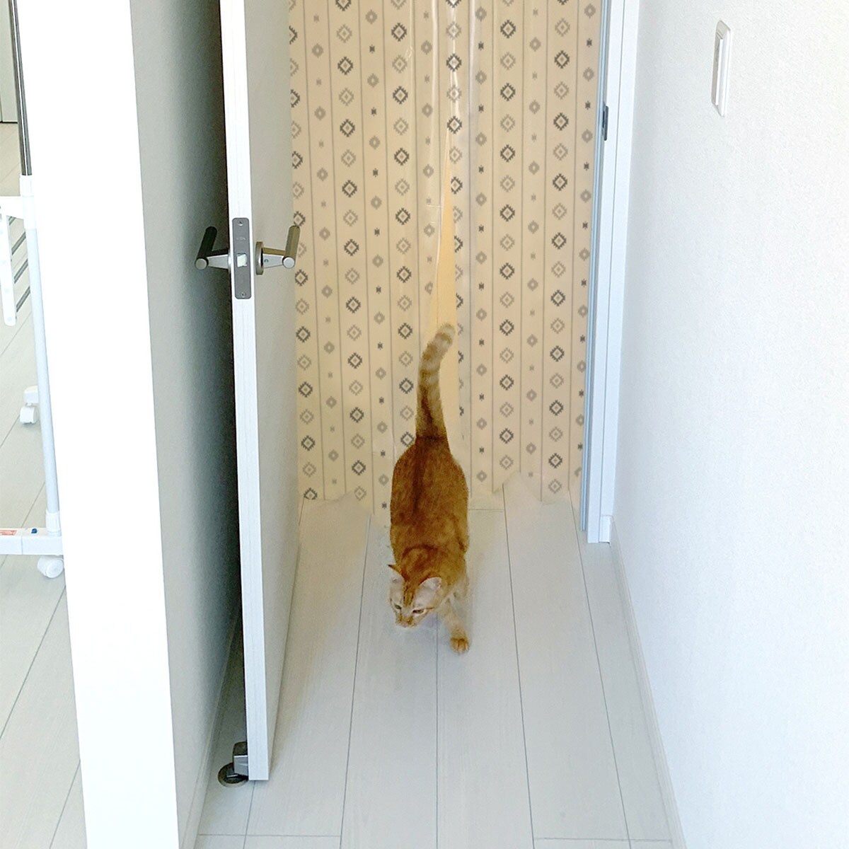 ペット用間仕切り(90×250cm 幾何柄)