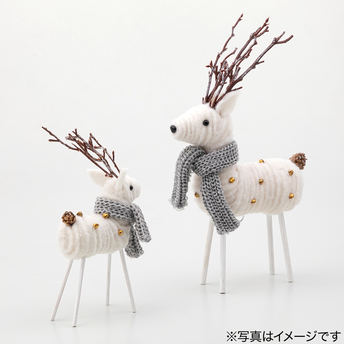 オーナメント(スカーフトナカイ n2RC) ニトリ 【玄関先迄納品】のサムネイル