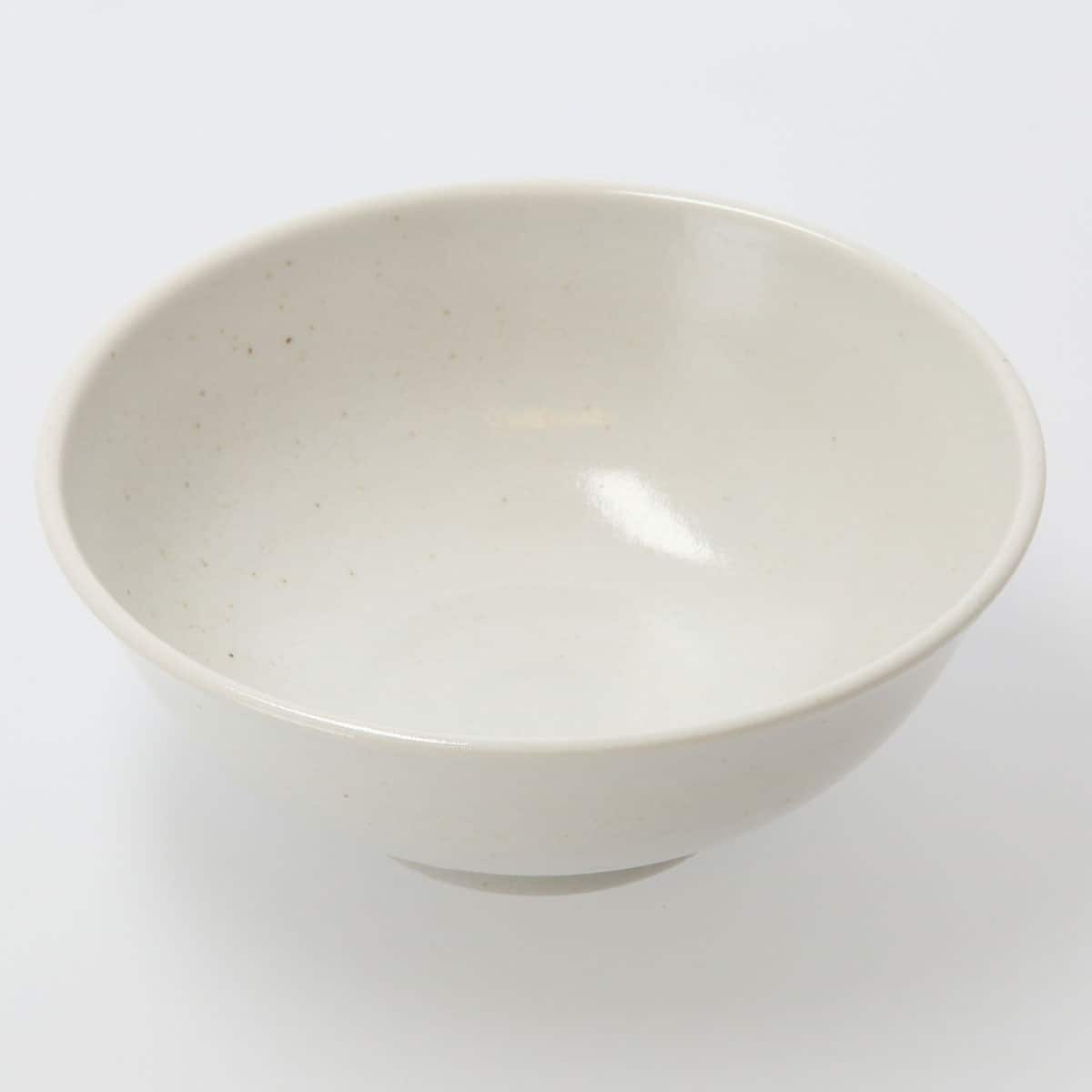 超軽量麺鉢　カル：エクレ (白唐津) 軽量 食器 おしゃれ シンプル　カルエクレ　【玄関先迄納品】 ニトリ nitori-10260669 ニトリ サンプル画像2