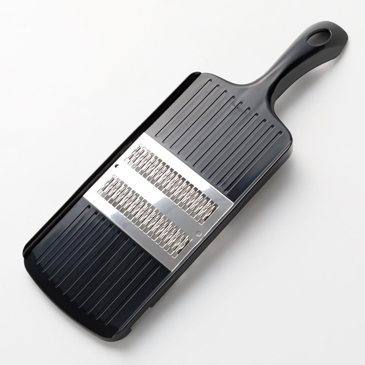 軽い力で素早くできる細千切り器 (1.2mm)