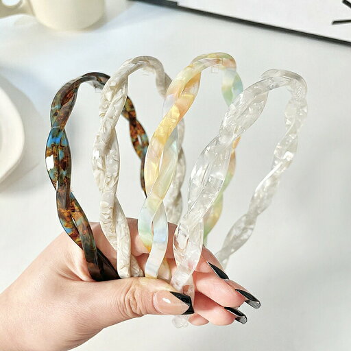 カチューシャ ヘアアクセサリー デザイン アクリル 韓国ファッション カチューシャ ヘアアクセサリー デザイン アクリル 韓国ファッション
