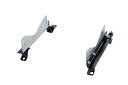 商品名：Super Seat Rail FXメーカー：トヨタ車種：スープラ型式：UZZ30/JZZ30/JZA80年式：1991/05〜2002駆動：適合詳細：取付位置：右側(運転席側)仕様：横止め専用／アルミサイドステー／FIA規格取得／競技用軽量固定タイプ／日本製対応可能シート：BRIDE/フルバケットシートシリーズのすべて(ZETA III type-XL及びZODIA除く)edirb/031・042・067レカロ/SPGスパルコ/プロドライブその他/AARレーシング、コブラ他、サイズ内のシートシート取付寸法：縦290mm（±5）×幅395mm商品コード：T109FX備考：着座位置はFOタイプ・FGタイプと同等です 車種によりセパレートタイプでないものもあります 注意：車種によりローポジション化しない場合があります LOW MAXシリーズシートを装着の場合、専用レールの設定がある車種については、専用のLFタイプをご利用下さい ZETA III type-XL及びZODIAは専用レールをご利用下さいコンピューターを使用してシートレールを設計することもできますが、計測結果に幅を持たせる必要があるコンピューターを使用するのではなく、各寸法を手作業で採寸します。各ボルト穴のサイズなど細かい部分まで正確に設計し、ボルト穴の余計な隙間を無くし、車体とシートレール、シートとシートレールのフィッティングを極限まで高めています。車種と様々な用途に合わせて、リクライニングシート用9モデル、フルバケットシート用10モデルの仕様を用意し、800車以上の車種に最適なシートポジションを実現しています。BRIDE専用のフォルシア製スライダーを採用BRIDEスーパーシートレールの重要部品であるスライダーは、世界最大手機構部品メーカー・フォルシア社（フランス）から調達しているBRIDE専用品です。アッパーレール厚2.0ミリ、ロアーレール厚2.3ミリ仕様のスライダーは、左右両側でロックされガタツキが無く、高強度で耐久性に優れています。10ミリピッチ刻みの前後スライド量220ミリ仕様になっています。ASEA認定の高い品質と安心の3年保証の車検適合モデルですスーパーシートレールは、保安基準適合モデルです。（但し、BRIDEシートとの組み合わせでの適合となります。また、一部競技専用タイプは保安基準に適合致しません。）また、製品の保証期間も安心の3年間保証となっています。スーパーシートレールは、日本を代表するモータースポーツ関連企業及び、関連チューニングパーツ製造・販売企業が加盟する業界団体であるASEAによる品質基準をクリアしたASEA認定製品です。発送詳細:送料、発送業者、代引出荷については「お買い物ガイド」の記載通りとなります。支払方法:お支払方法は「お買いものガイド」の記載通りとなります。注意事項:メーカー取り寄せ品となります。お急ぎの場合は必ず在庫確認の上、ご注文お願い致します。ご注文後のキャンセルはお受け出来ません。商品については予告なく廃盤、仕様変更等が発生致します。従って情報更新が遅れる場合が御座いますのでご購入の前に、車両型式、エンジン型式、駆動方式、年式、グレード等を車検証及びコーションプレート等でご確認いただき、メーカーホームページで車種適合に誤りがないか必ずご確認ください。また、ご注文後の返品、商品変更等に関してはお受け出来ません事をご容赦下さい。掲載画像はイメージ画像です。車種により形状等異なり、実際の商品とは違う場合が御座いますので、予めご了承下さい。