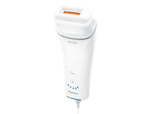 気になったときすぐに使える、手軽なコンパクトモデルの光脱毛器。サロンと同様のIPL技術でムダ毛と美肌へアプローチする。 ボディ・Vゾーン用アタッチメントは5.4cm2の広範囲照射で、ワキ・腕・脚などさまざまな部位に使える。ボタンプッシュレス照射＆スライド連続照射に対応。 ハイパワーを維持しながら「肌刺激カットフィルター」で刺激になりやすい波長を抑制し、低刺激なムダ毛ケアが可能。 ＜＜ご購入前に必ずご確認下さい＞＞ ■製品の故障・初期不良等がございましても当店で受付致しかねます。メーカーサポートへ直接お問い合わせをお願い致します。 　当店は正規販売店ではございませんのでメーカー保証の有無等も事前にご確認下さい。 ■新品未使用品ですが輸送または仕入状況によりパッケージや外箱等にスレや小傷がある場合ございますので予めご了承ください。 ※違う商品が届いた等明らかな不備以外は交換・返品は致しかねますのでご了承ください。