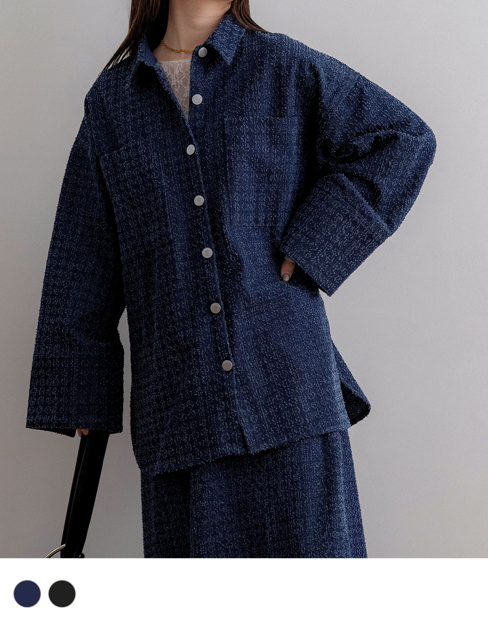 NOAHL｜《2,394円→70％OFFクーポン利用》クラッシュ デニム ビッグシャツ トップス シャツ レディース デニム オーバーシャツ 羽織 クラッシュデニム 長袖 インディゴ ブラック 春 秋 250305のサムネイル