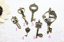 【メール便可】【1個入り】★Original Parts★金古美color★アクセサリー作製かわいいチャーム♪パーツ♪【鍵】【キー】【メルヘン】【さくらんぼ】【...