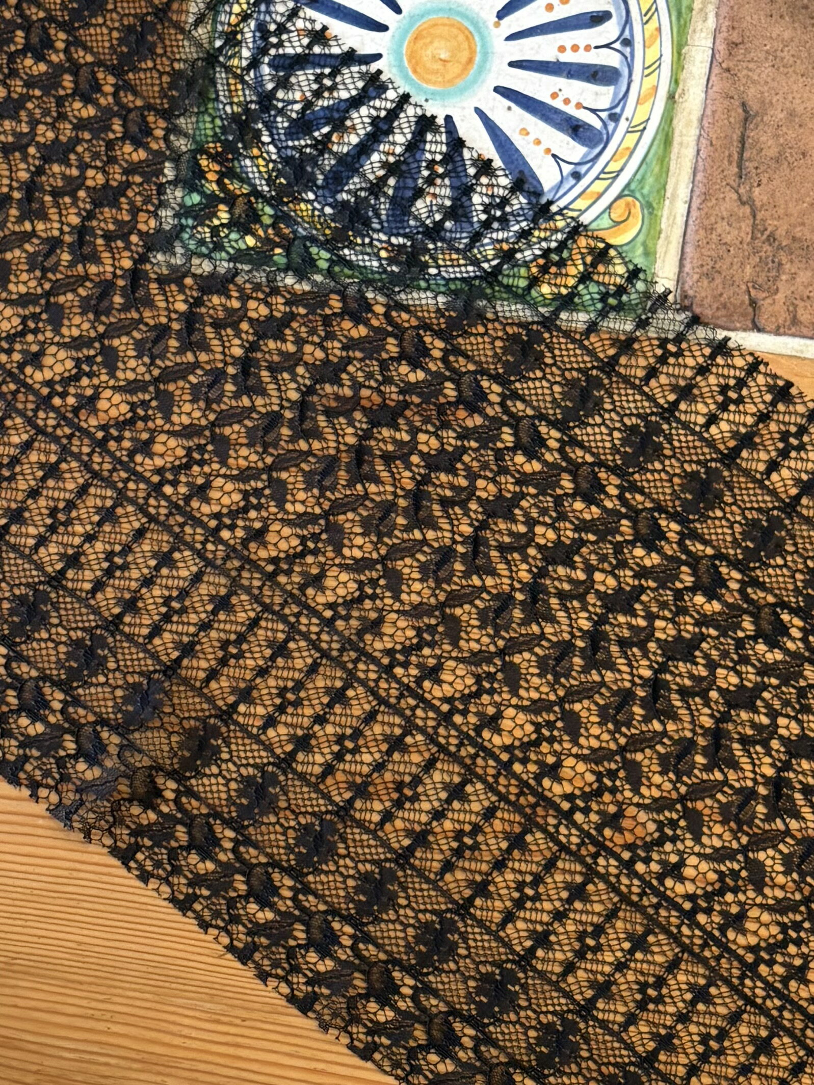 色んな柄の組み合わせの洗えるボーダーコードレース【黒】NB2477TR日本製（福井県産）