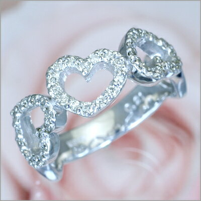 ノダジュエリーが使用するダイヤは世界5大ジュエラー（ハリー・ウィンストン、カルティエ、ヴァンクリーフ＆アーペル、ブルガリ、ティファニー）と同等品質で同じ輝きのダイヤモンドです。 素材K18ホワイトゴールド使用石ダイヤ(0.21ct)サイズハート:縦6.5mm 横8mm厚さ最大2mm&nbsp;◇すべて無料ラッピング！◇詳しくはこちら プレゼントにも最適！可愛い赤のラッピングで心をこめてお届けいたします。 ----------------------------------------------------------------------------------※その他詳しいことはこちらのインフォメーションをご覧ください。 ----------------------------------------------------------------------------------オープンハートの傾きが少しずれて連なっている技ありなピンキーリングです!小指にキラリと光らせてみてはいかがでしょう♪ ギフト対応について