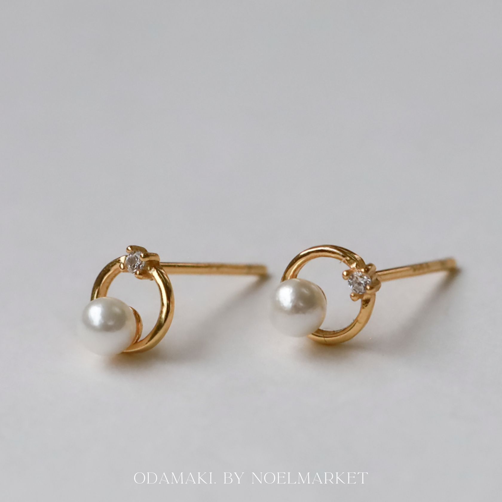 ピアス 金属アレルギー ダイヤ 小ぶり つけっぱなし 18k シンプル 金属アレルギー対応 仕事 人気 上品 両耳用 レディース アクセサリー ピンクゴールド シルバー ゴールド 女性 大人 彼女 誕生日 プレゼント