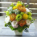 送料無料 プレゼント 個性的なピンクッションの生花セレモニーアレンジ お彼岸 新盆 旧盆お供え花 洋花を使った旬のおまかせ供花【生花】お供え お悔やみ 仏事 法...