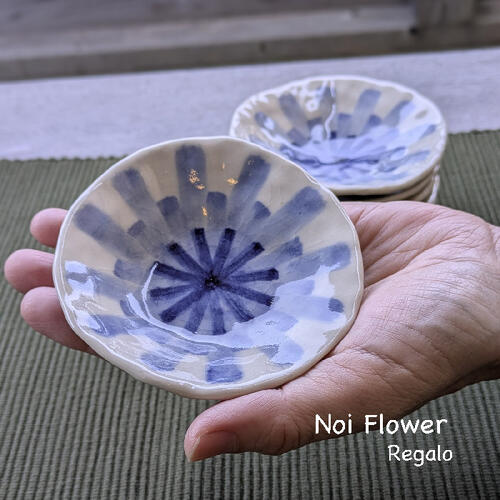 敬老の日プレゼント　ギフト お花と同梱でこちらの商品は送料無料! タンポポの豆皿（1枚）北欧風 生活..