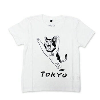 TOKYO Cat Illust Kids Tee トーキョーキャットイラストキッズTシャツ .efiLevol エフィレボル 2014SSから、.efiLevol（エフィレボル）の大人気アニマルシリーズが”LAMINA”として独立します！ その”LAMINA”より、大人気のアニマルシリーズのイラストバージョンが登場！ とても可愛い猫のイラストがプリントされたキッズ向けTシャツです。 お手頃な値段なのでプレゼントにもおすすめ◎ ■左：身長111cm、ロンドンドッグ着用（サイズ2） ■右：身長103cm、パリドッグ着用（サイズ2） フロント部分には可愛らしい猫ちゃんのプリント！ 透け感はほとんどありません。優しい肌触りで気持ちの良い着心地。 バックは無地でシンプルに仕上がっています。 ホワイト レッド ブラック ■素材　綿100% ■取り扱い方法　手洗い ■原産国　日本