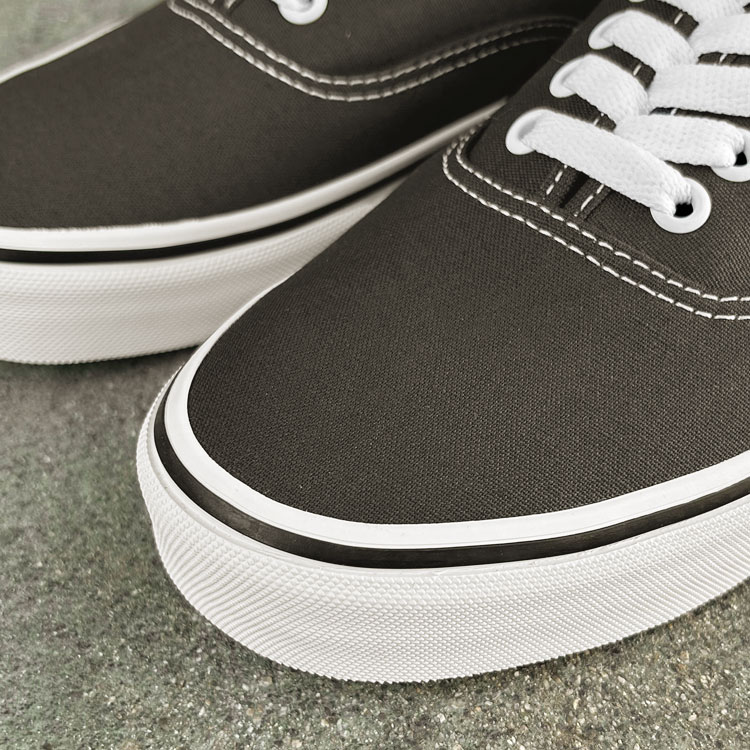 【ヴァンズ/VANS】AUTHENTIC（オーセンティック）[VN0A2Z3ZD4C]【id】