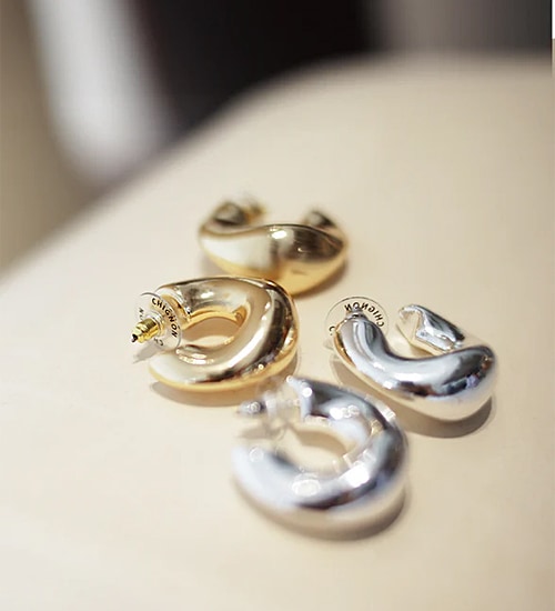 【s30】【CHIGNON/シニヨン】ボリュームニュアンスフープピアス(0046-588RT)【キャンセル返品交換不可】【let】【ly】 noix-10033583 イルビゾンテ正規取扱店 ノワ サンプル画像3