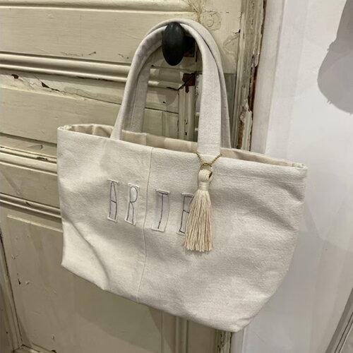 【ポイント10倍】【アルテポーヴェラ/ARTE POVERA】ARTE POVERA アルテポーヴェラ フランスUSEDシーツ「ARTE」BAG (M)【送料無料】【ly】【p10】【c500】【500円OFFクーポン利用可】(4.0)