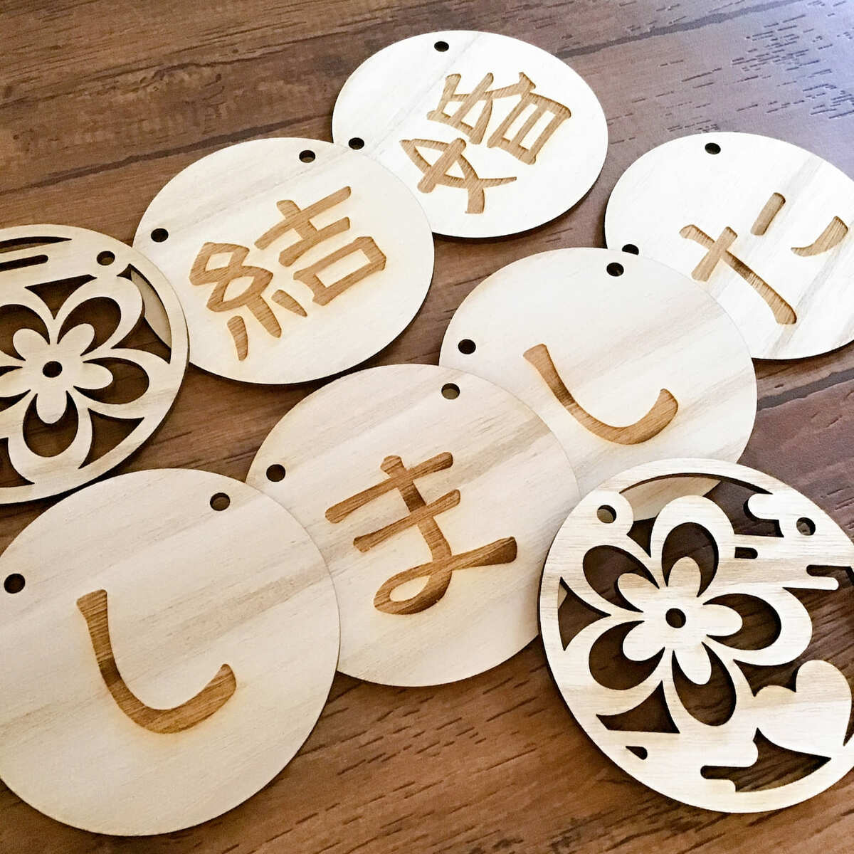 楽天市場 木製ガーランド 結婚しました 手作りキット 桐 結婚式 和装 ウェディングアイテム かわいい ナチュラル 装飾 前撮り ウェディンググッズ Atelier House Jam 楽天市場店