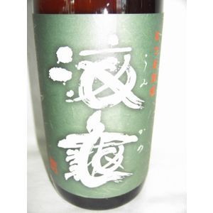 海亀 1800ml 25度 [南国酒造 鹿児島県 芋焼酎]