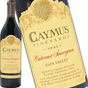 Caymus Vineyards Cabernet Sauvignon / ケイマス・ヴィンヤーズ カベルネ・ソーヴィニヨン ● 色 / 赤 ● タイプ / 辛口 フルボディ ●内容量 / 750ML ●産地 / アメリカ / カリフォルニア / ナパヴァレー ●品種 / カベルネ・ソーヴィニヨン ●商品情報 / 「ナパのカベルネ」と言えば、カベルネの造り手として誰もが認める、カリフォルニア・カベルネの王道を行くトップ・エステート・ワイナリー「ケイマス」。2006年にワイン・スペクテーター誌は平均評価ポイントを集計し、【Napa Top 50 - カベルネ & カベルネ・ブレンド / 1990 - 2003 ヴィンテージ】を発表しました。そこで栄えある第1位の座を獲得したのは"ケイマス・スペシャル・セレクション"でした。このケイマス・ナパ　カベルネも第14位に選ばれました。 世界規模で絶大な支持を得ているこの人気ワイン、ケイマス・ヴィンヤーズの「ナパ・ヴァレー カベルネ・ソーヴィニョン」は1972年のリリース以降、ワイン・スペクテーターで90点を下回った事のない安定感と実力を誇ります。 ● アルコール度数 / 14.6％ ●評価 /