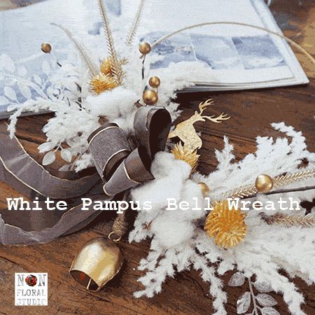 週末限定【P10倍】『ホワイトパンパス&ベル リース -L-』直径約45cm クリスマス ゴールド リース おしゃれ 北欧 ホワイト トナカイ 誕生日 プレゼン...