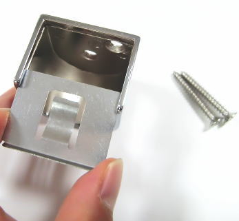 ステンレスパイプの金具U字パイプソケット 太さ32ミリ用 単品 14個まで1通のメール便可