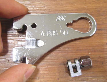 ロイヤル ハンガーブラケット タオル掛け・小物掛けにオススメの13ミリ外々用 単品販売 クローム 呼び..