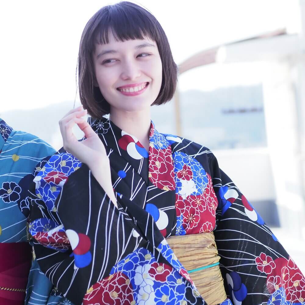 女性浴衣 レディース浴衣 浴衣 単品 浴衣単品 仕立て上がり レトロ 女性用 フリー 黒 ブラック 桜 花柄 変わり織