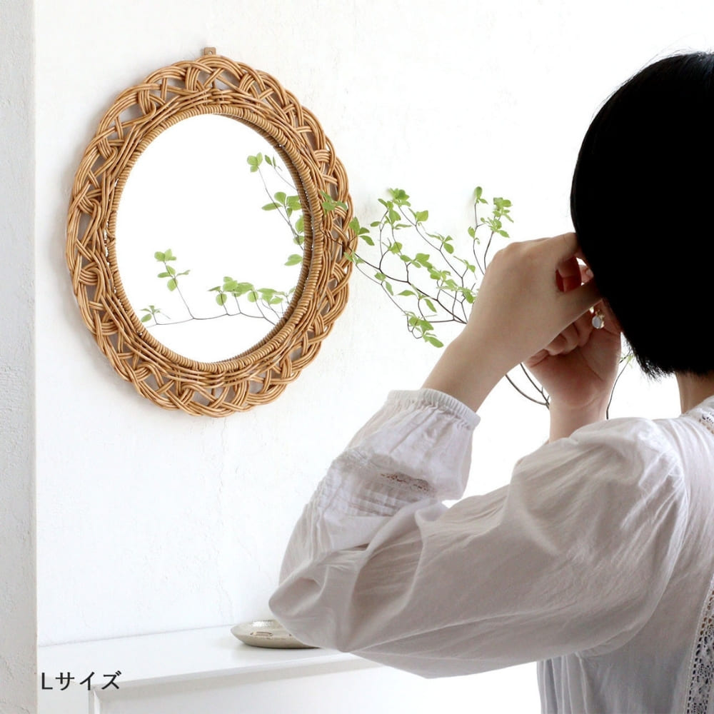 UTILE(ユティル)ユティル ナイール フラワーミラー (S/Lサイズ) フラワーミラー ラタンミラー PPラタン 壁掛けミラー 卓上ミラー 韓国インテリア 北欧インテリア ナチュラルインテリア ミラー 鏡 軽量ミラー 玄関ミラー 洗面所ミラー ドレッサーミラー ウォールミラー [3]