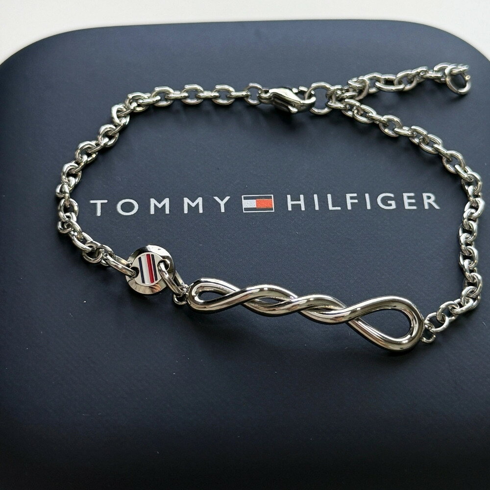 トミーヒルフィガー レディース ブレスレット シンプル シルバー インフィニティ ステンレス 大人かわいい アクセサリー ブランド 腕輪 誕生日 彼女 プレゼント ギフト 女性 Tommy Hilfiger 成人 卒業 入学
