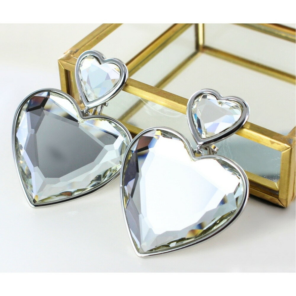 マークジェイコブス ハート ピアス 大きい レディース かわいい おしゃれ クリア シルバー アクセサリー ブランド 誕生日プレゼント 結婚記念日 妻 彼女 母 お祝い ギフト MARC JACOBS 成人 卒業 入学