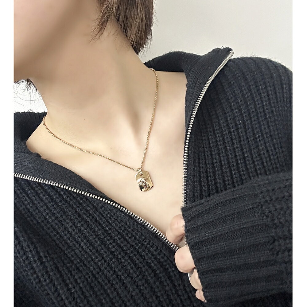 ヴェルサーチ ペアネックレス メドゥーサ ヴェルサーチェ イエローゴールド カップ...