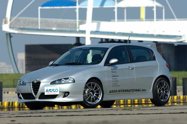 【受注生産品】Cuore フロントハーフスポイラー 後期モデル ASSO アッソ AlfaRomeo アルファロメオ エアロパーツ カスタムパーツ ドレスアップアイテム CU-AP-008