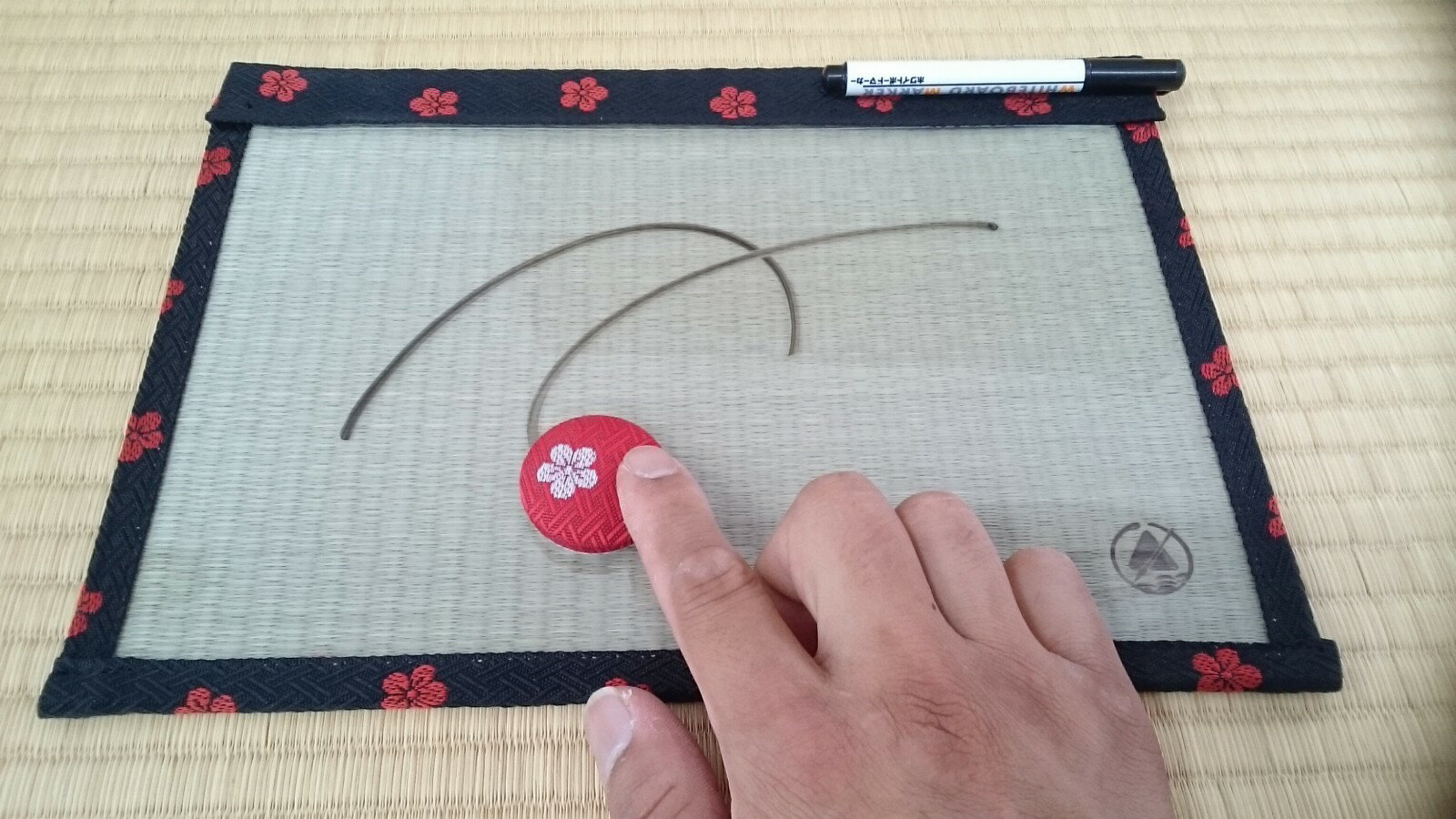 畳の伝言板 畳のホワイトボード おみやげやプレゼントにも最適 【和雑貨 和小物 タタミ たたみ 畳 い草 いぐさ プレゼント ギフト 贈り物 みやげ 土産 工芸...