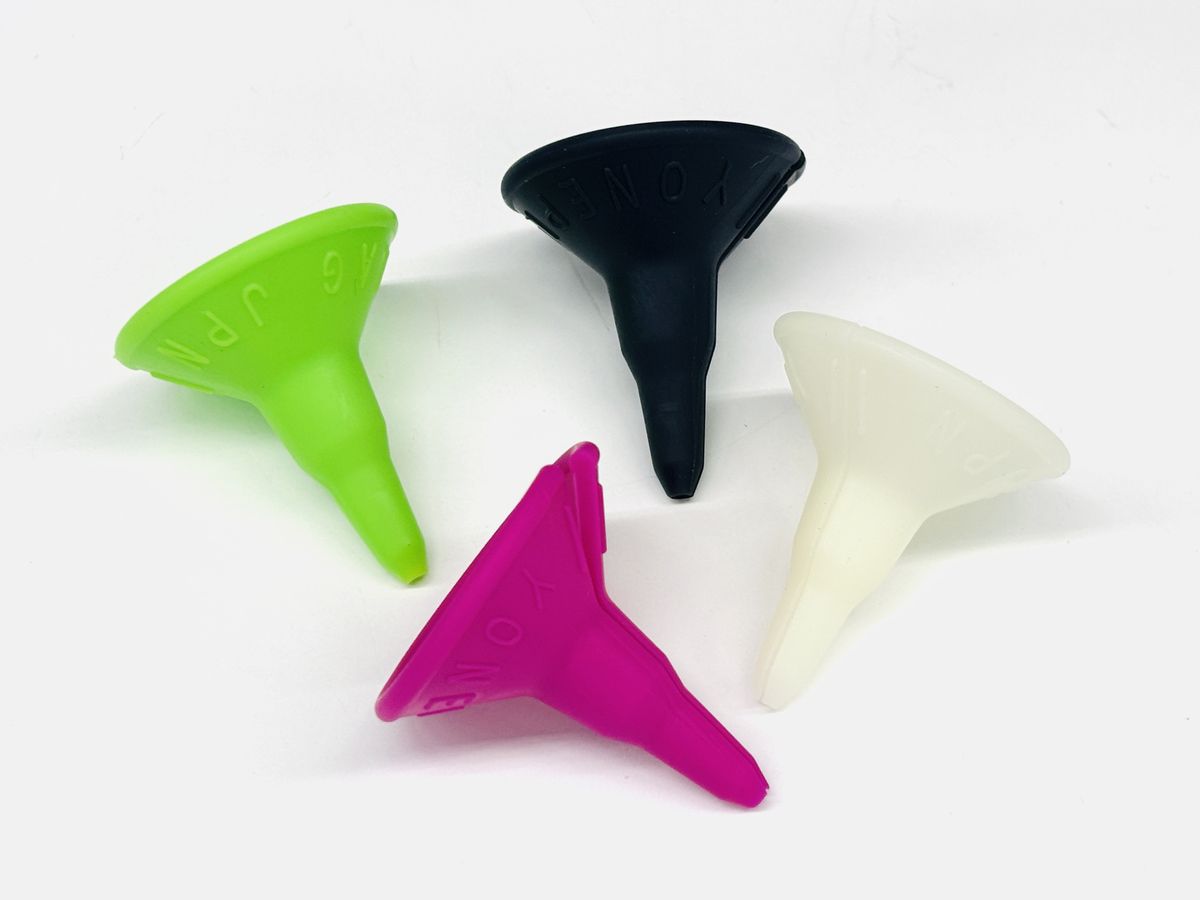 イゾラブルー ヨネプラグ YONEPLAG