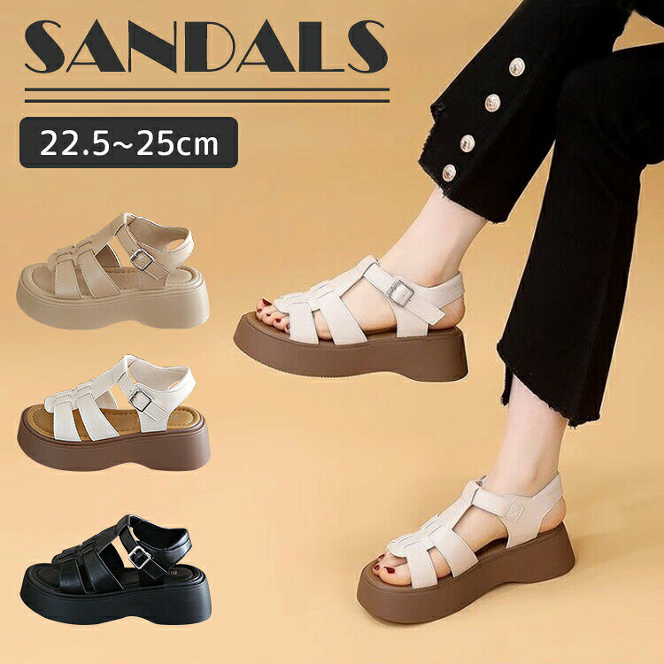 仕様サイズ (約) 22.5cm（35） 23cm（36） 23.5cm（37） 24cm（38） 24.5cm（39） 25cm（40） ヒールの高さ：約 5cm素材アッパー：PUレザー ソール：ゴムカラーホワイト ブラック アプリコットカラー特徴滑りにくいソールで、足に当たっても痛くなく、柔らかく軽い着心地です。 ?厚底デザインが脚長効果で身長アップ！ ?日常の外出シューズとしても、ビーチサンダルとしてもとても素敵。 ?蒸れ知らずの快適履き心地で、夏にぴったりな一足 ?ユニークなレトロデザインで、様々なスタイルに合わせやすい、おしゃれなローマンサンダルです。 ?クロス編みストラップにバックルを組み合わせ、装飾的で実用的。鞋面の層感を豊かにし、締め具合を調節しやすく、足にフィットします。
