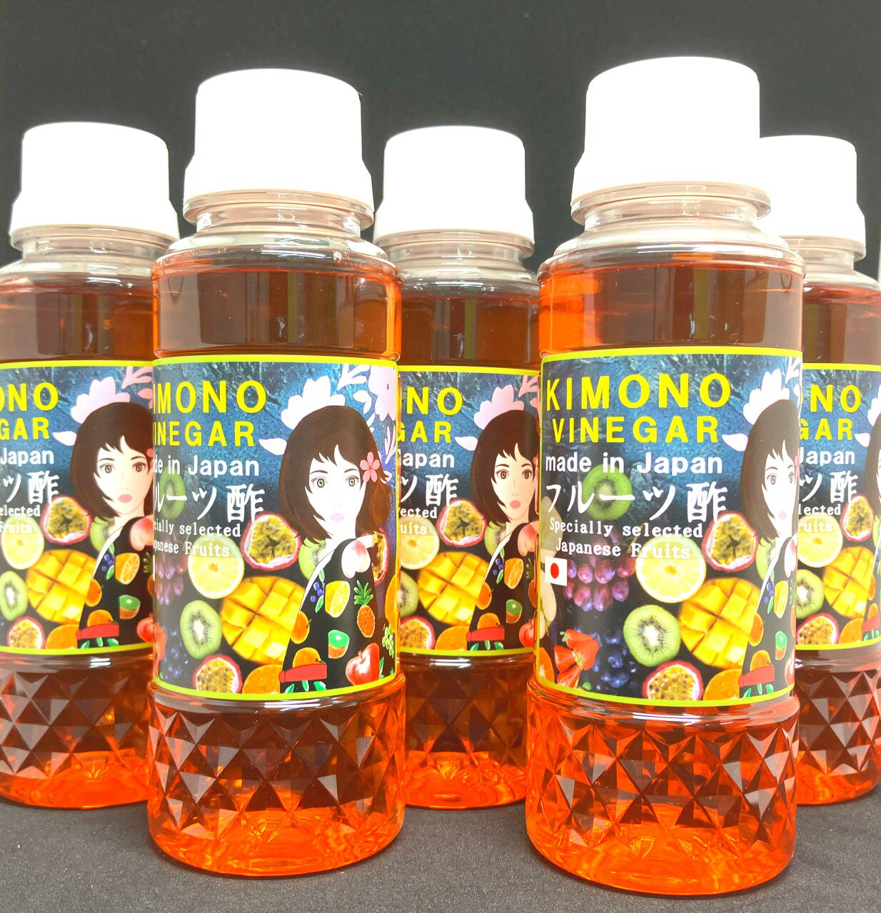 【KIMONO VINEGAR】フルーツ酢ジュース（国産いちご酢）180ml　16本/CS　フルーツ酢　人工着色料、香料、人工エキス、保存料など一切使用していません。