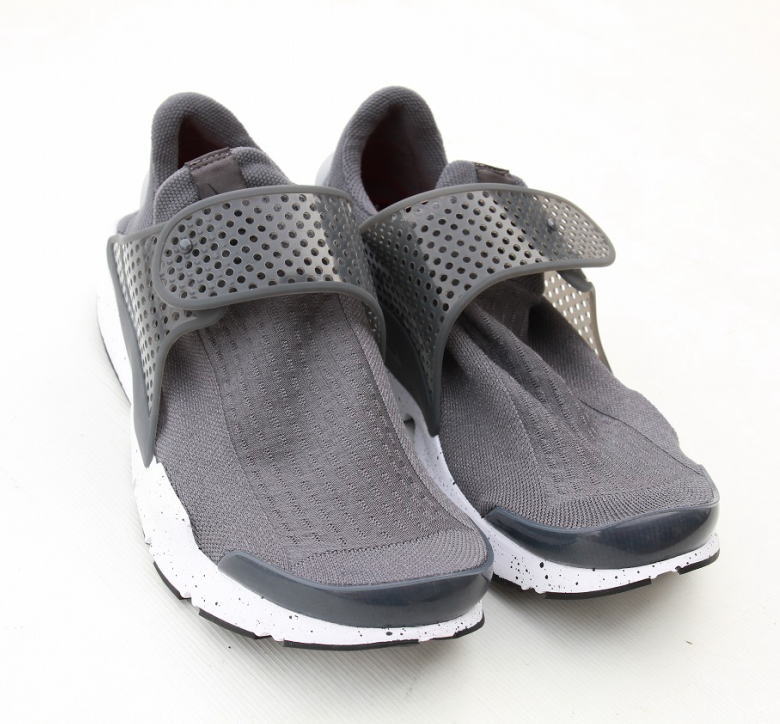 NIKE SOCK DART Dark Grey ナイキ ソックダート ダークグレー 819686-003 送料無料 履き心地抜群♪